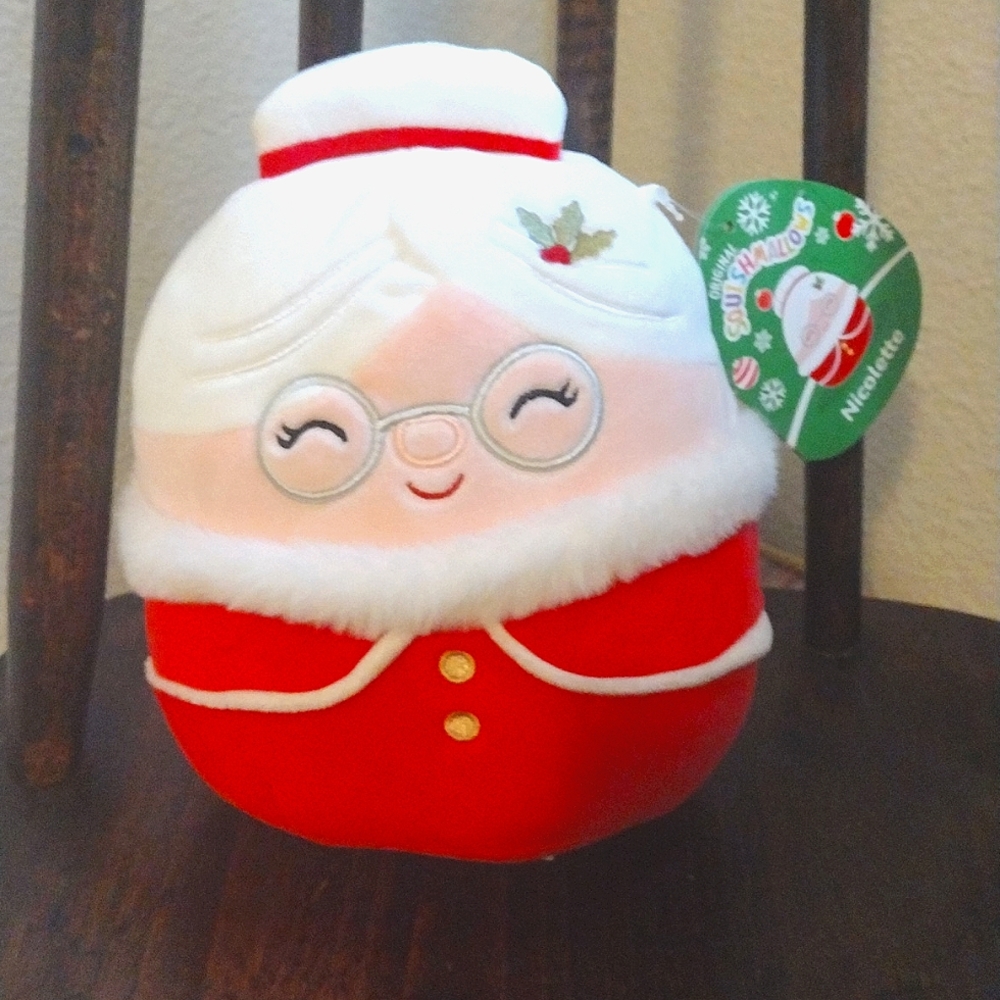 Nicolette Christmas edition squishmallow